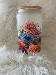Verres en vitre avec paille